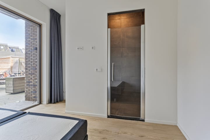 Foto 10 van Westerhavenstraat 45