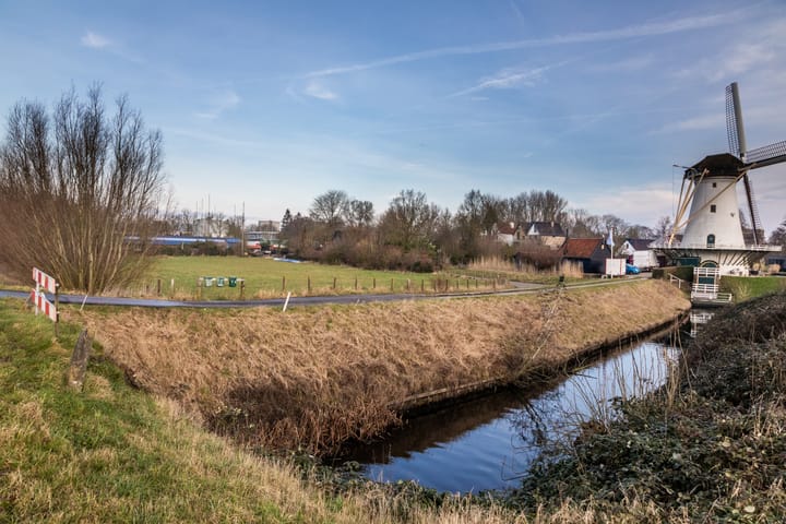 Foto 4 van Provincialeweg West 74