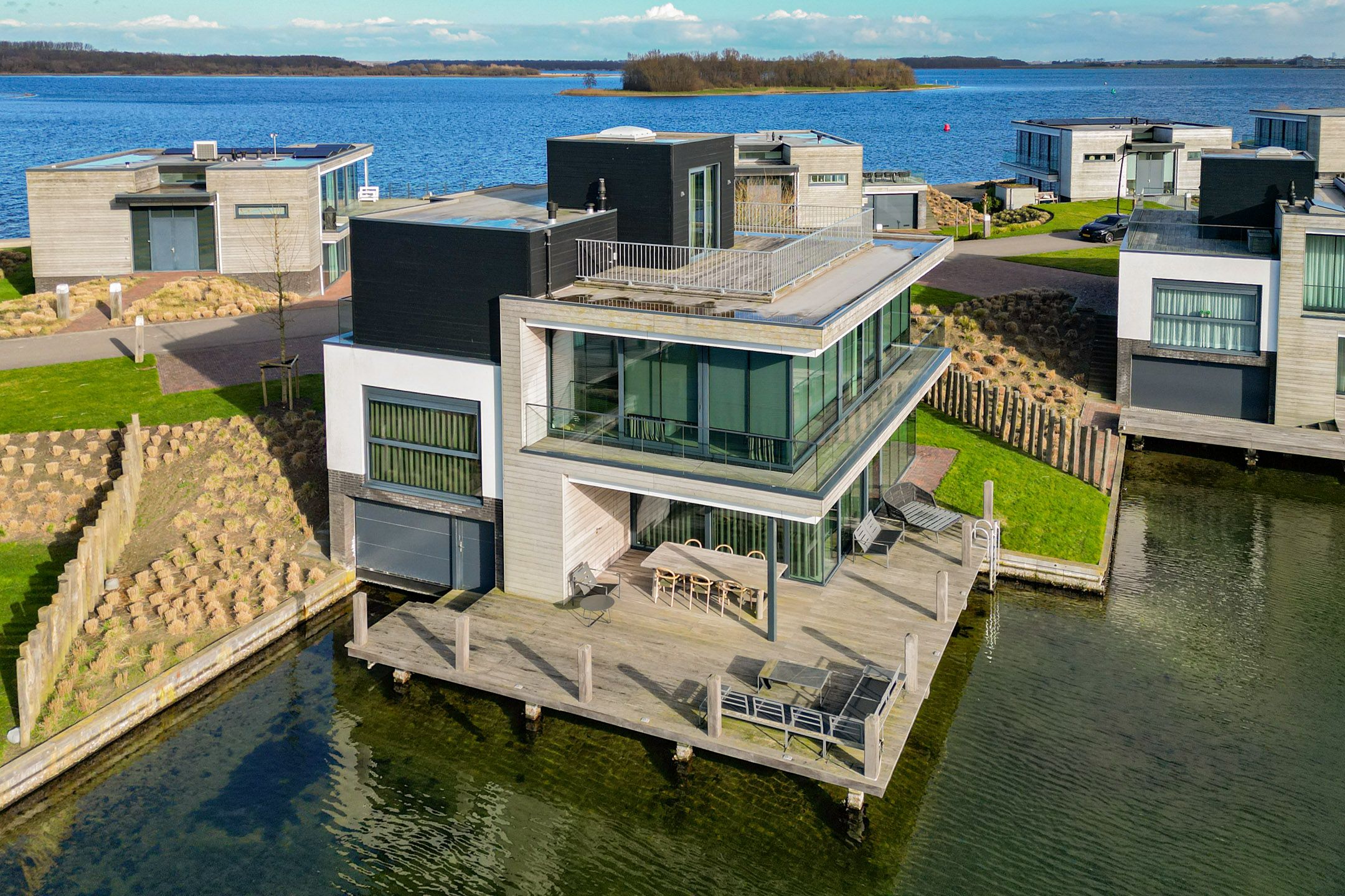 Foto 66 van Wilhelminapolderweg 12