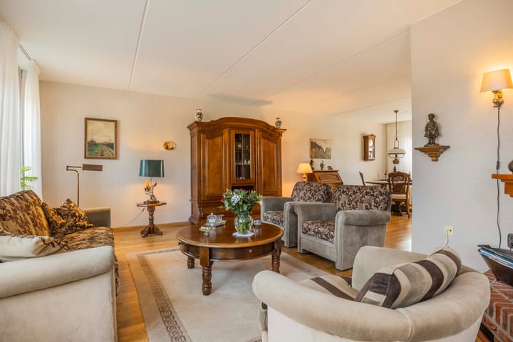 Foto 9 van Coniferenlaan 7