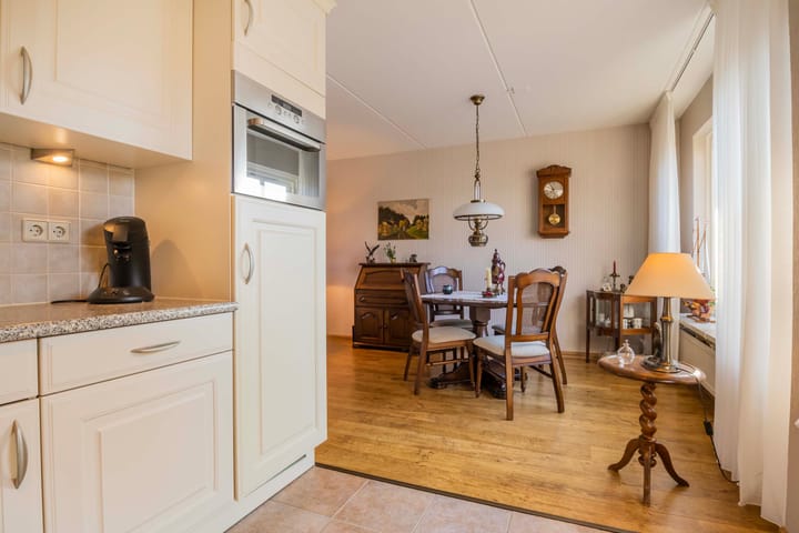 Foto 14 van Coniferenlaan 7