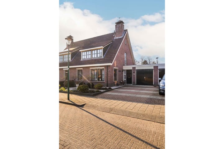 Foto 41 van Coniferenlaan 7