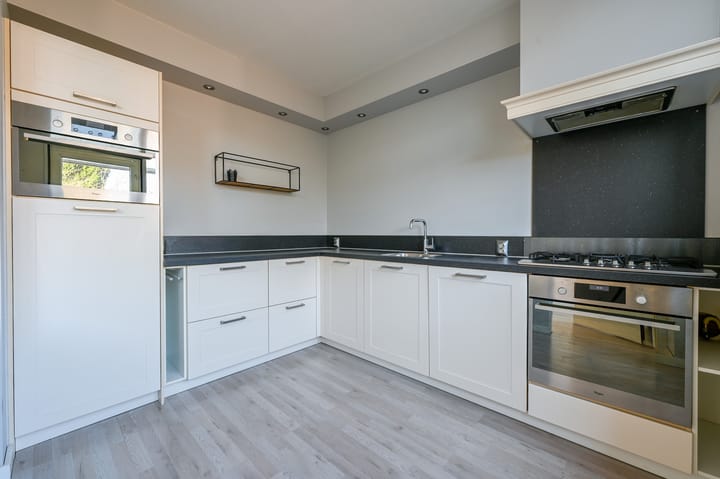 Foto 11 van van Egmondstraat 4