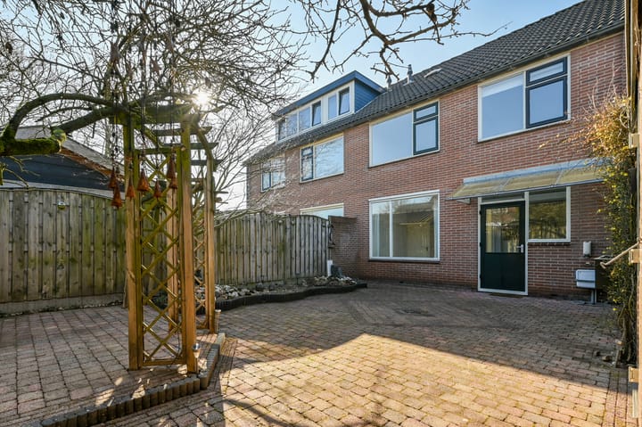 Foto 32 van van Egmondstraat 4