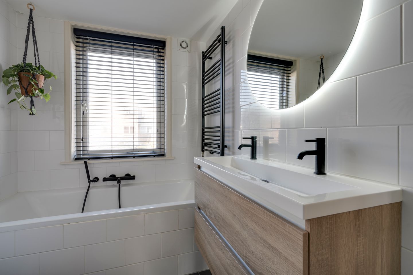 Foto 35 van Julianaweg 447