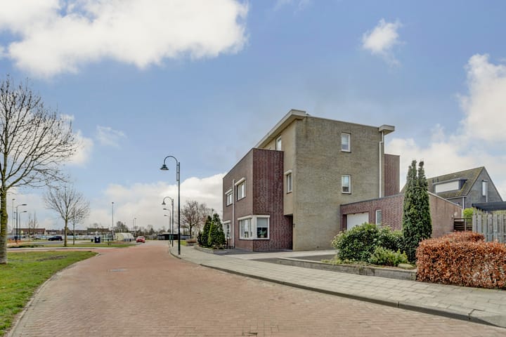 Foto 4 van Smalschip 3