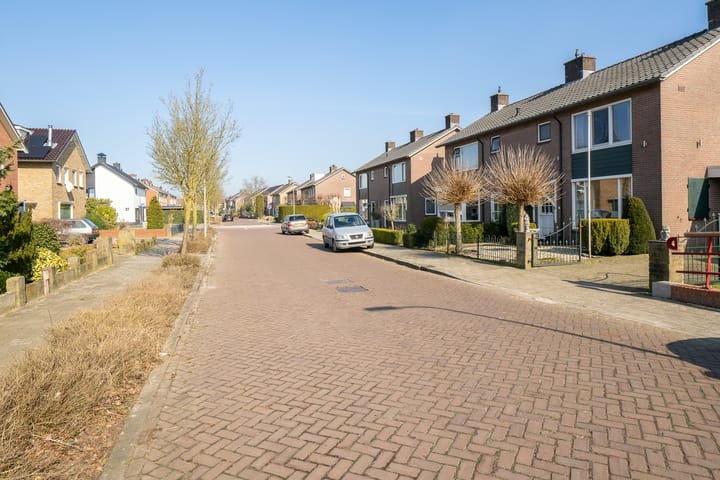 Foto 33 van Pastoor Gloerichstraat 39