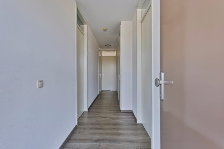 Photo 8 of Parkstraat 24