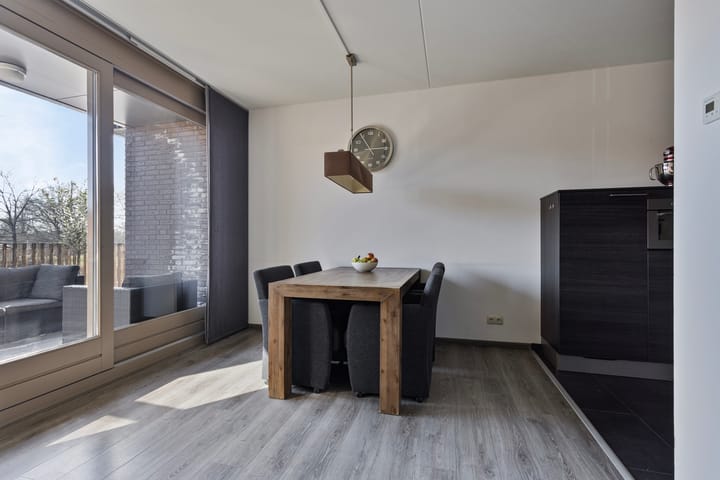 Photo 14 of Parkstraat 24