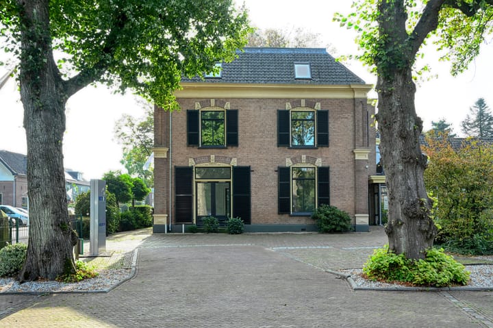 Photo 3 of Dorpsstraat 32