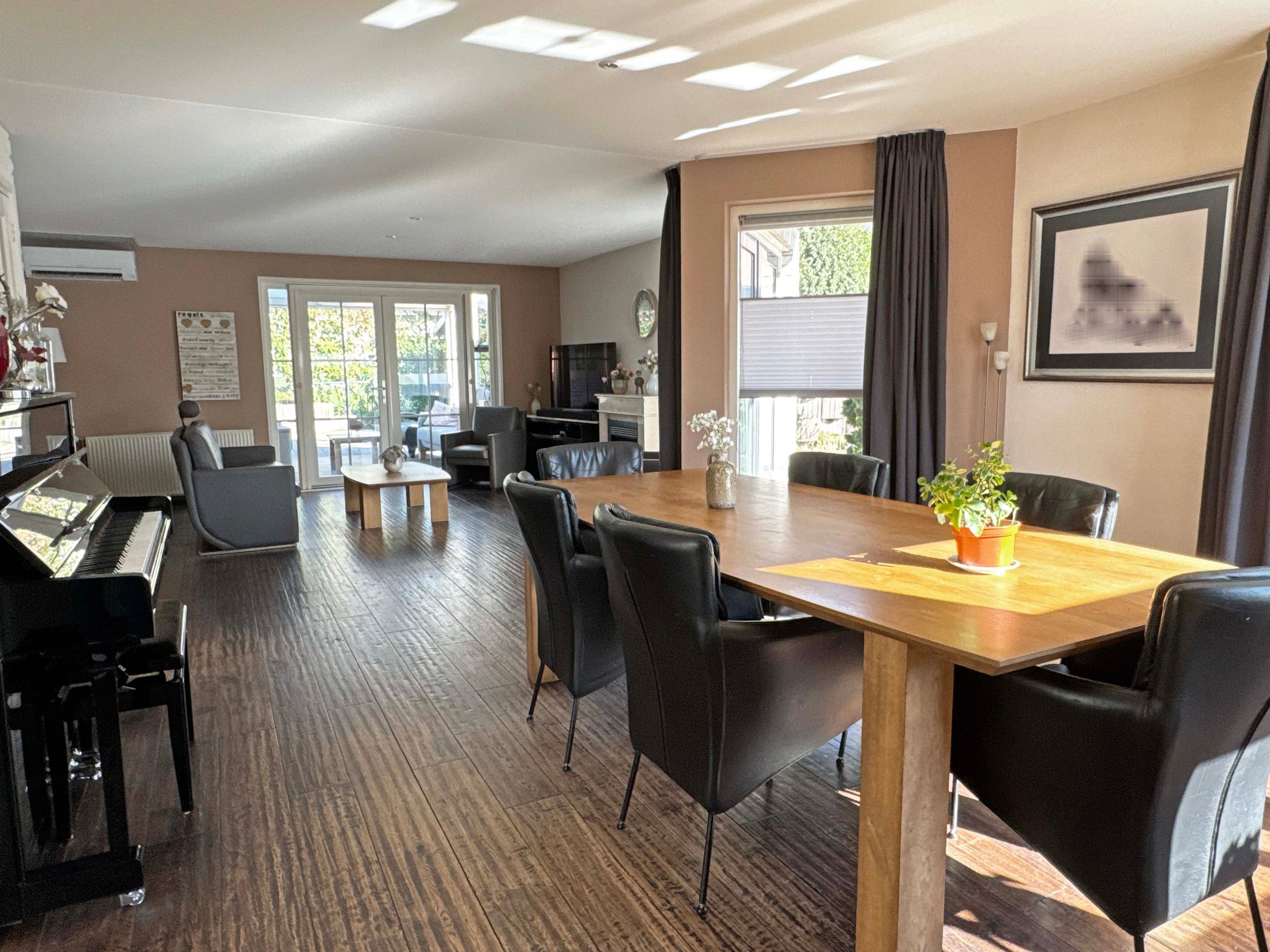 Foto 15 van Sering 3