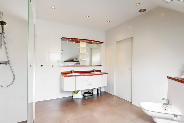 Foto 43 van Heereweg 70