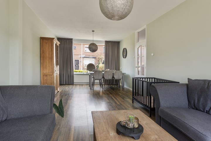 Foto 6 van Molukkenstraat 18