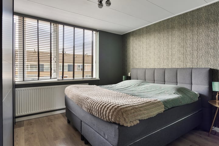 Foto 9 van Molukkenstraat 18