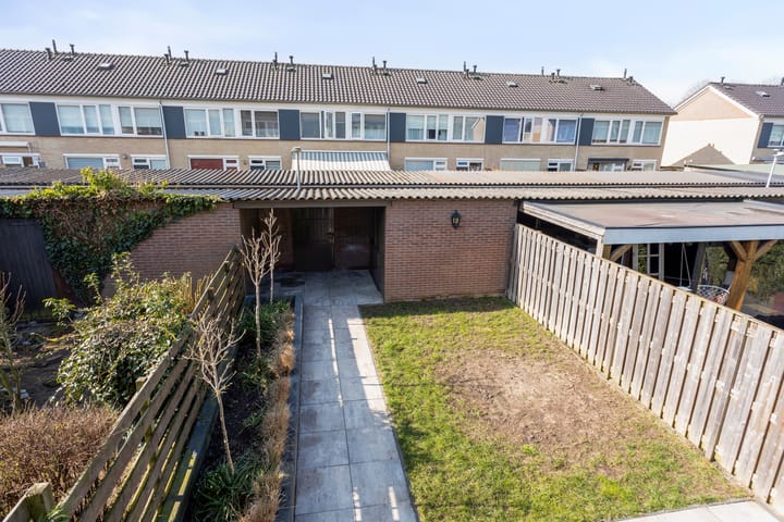 Foto 13 van Molukkenstraat 18