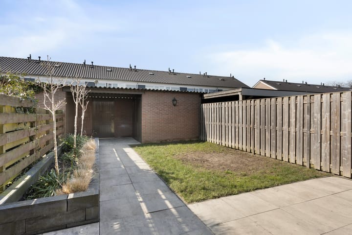 Foto 24 van Molukkenstraat 18