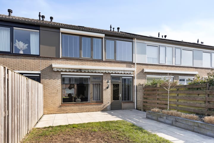 Foto 25 van Molukkenstraat 18