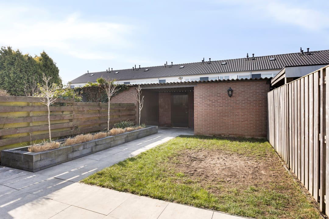 Foto 26 van Molukkenstraat 18