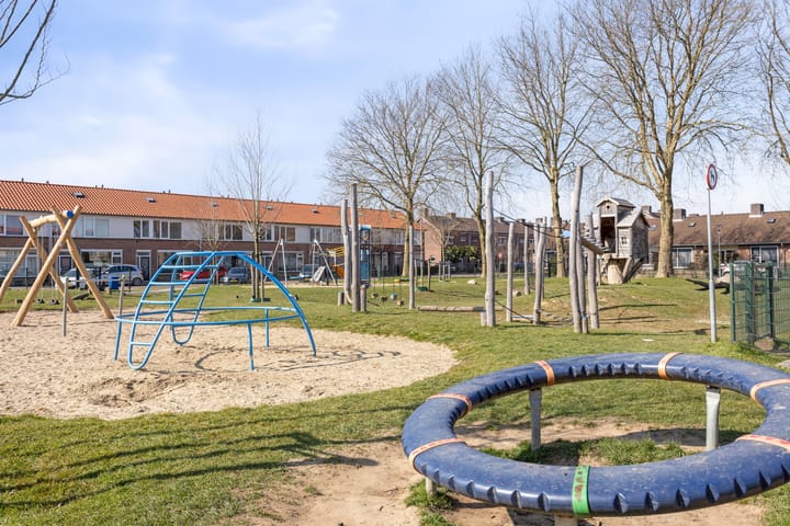 Foto 28 van Molukkenstraat 18