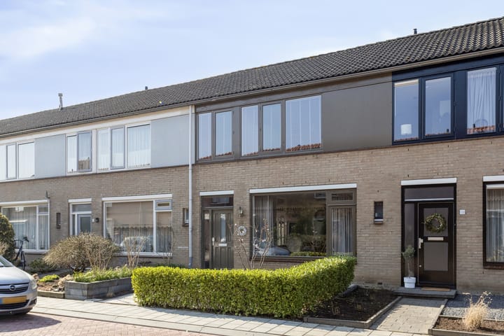 Foto 29 van Molukkenstraat 18