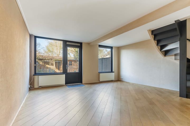 Foto 2 van Schrijnwerkershorst 703