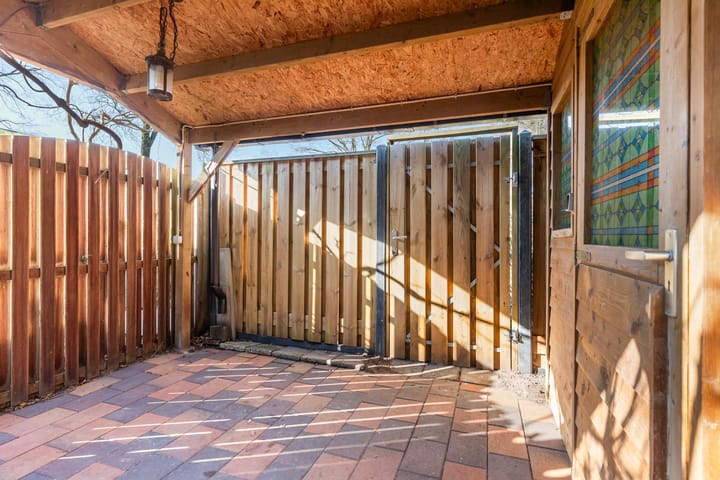 Foto 21 van Schrijnwerkershorst 703