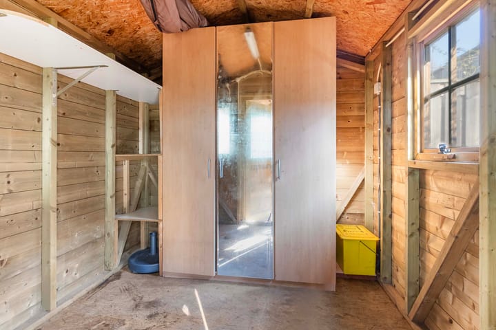 Foto 22 van Schrijnwerkershorst 703