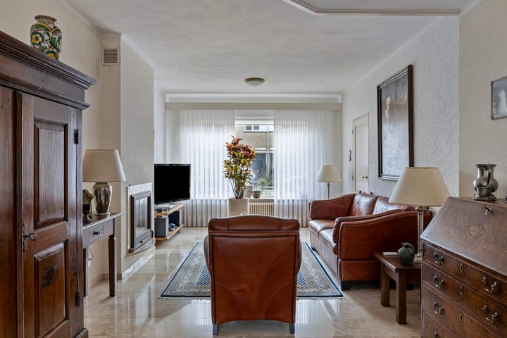 Foto 8 van Pastoor van Rielstraat 10