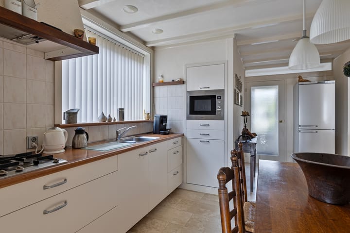 Foto 14 van Pastoor van Rielstraat 10