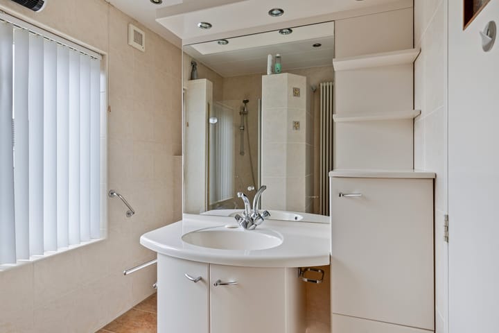 Foto 21 van Pastoor van Rielstraat 10