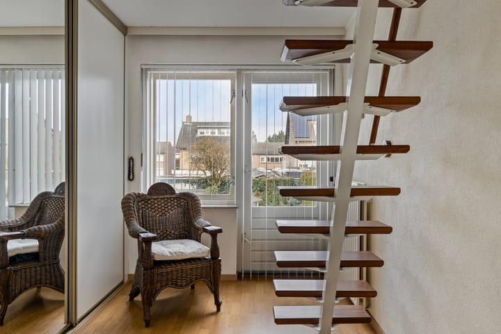 Foto 18 van Pastoor van Rielstraat 10