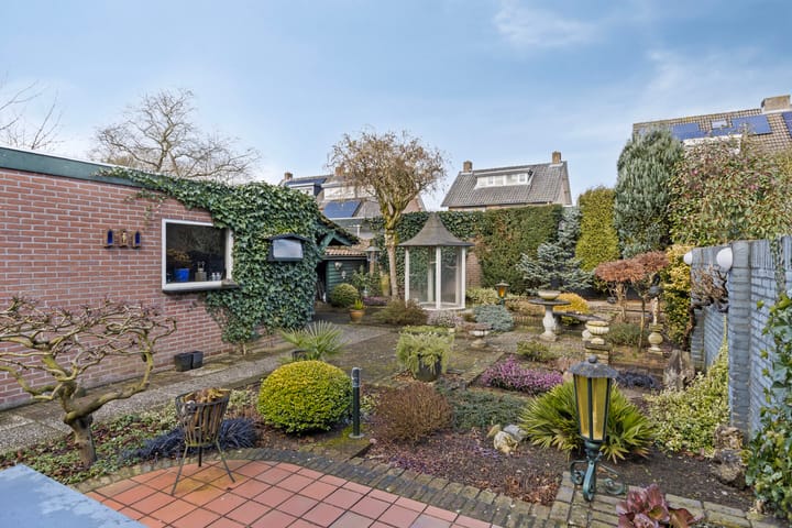 Foto 28 van Pastoor van Rielstraat 10