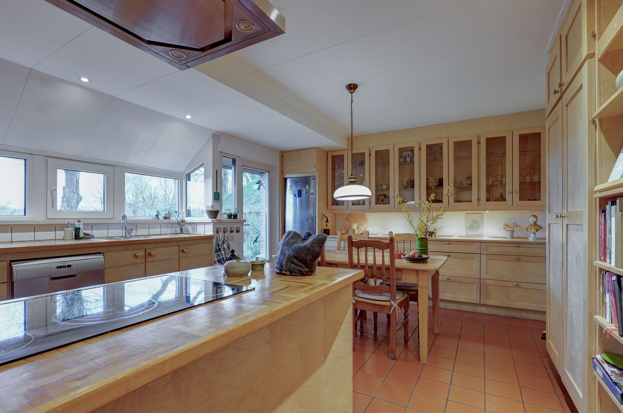 Photo 15 of Looveen 1