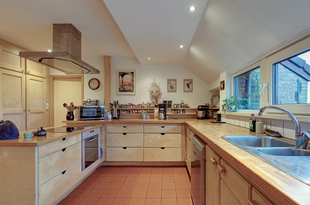 Photo 16 of Looveen 1