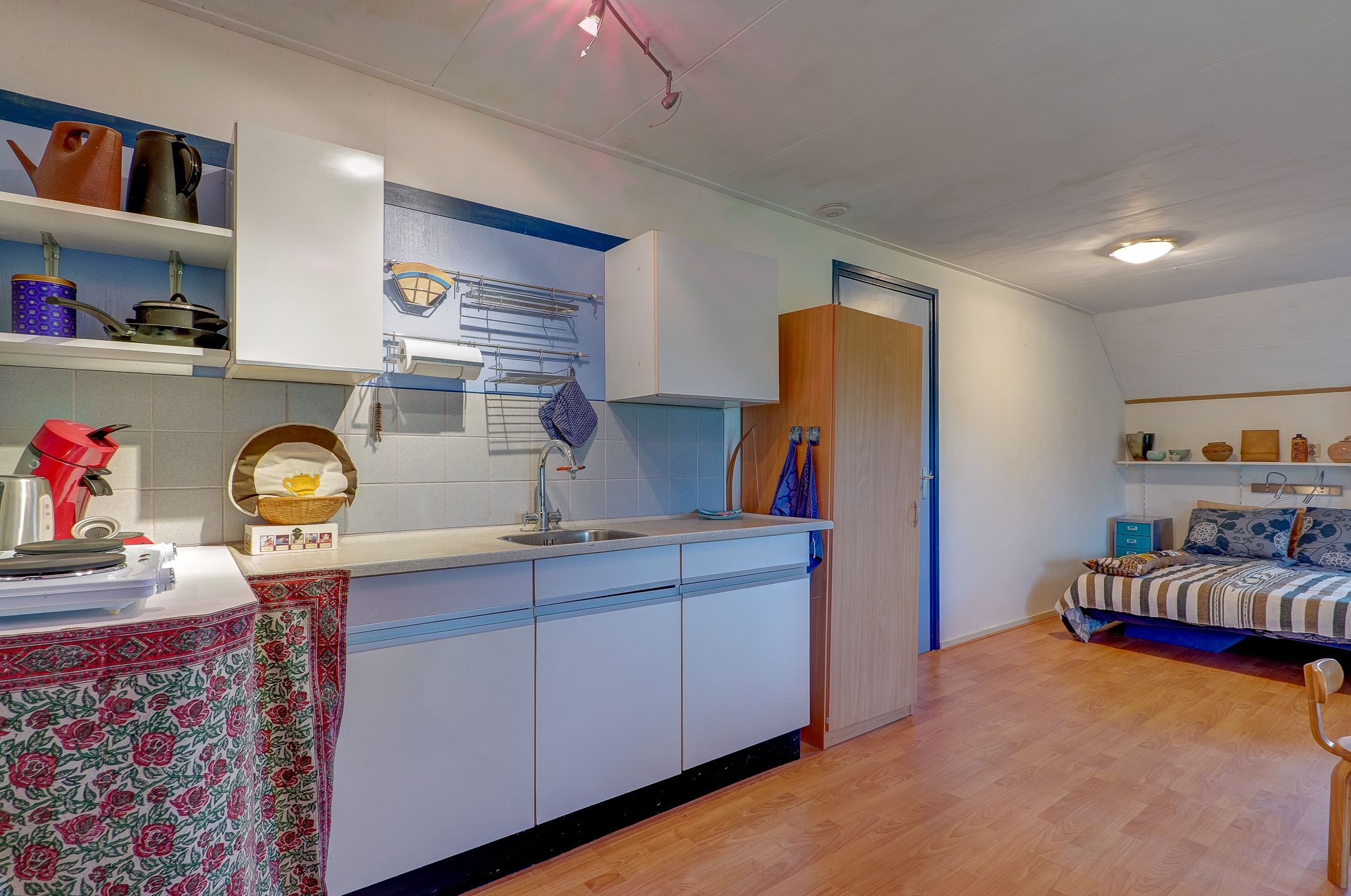 Photo 33 of Looveen 1