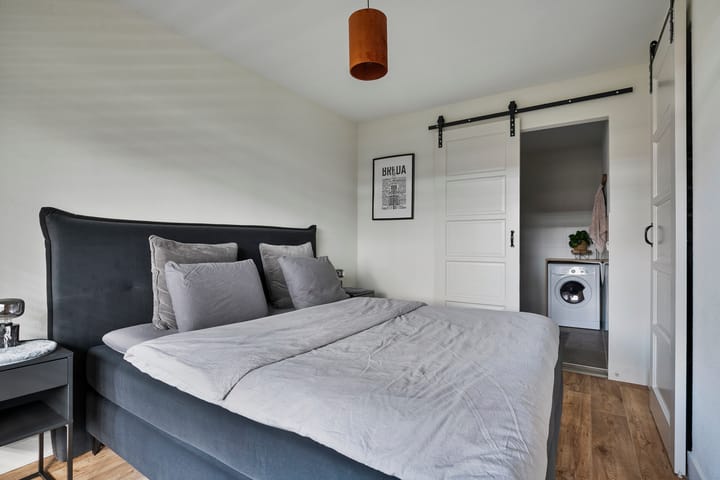 Foto 17 van Hobokenstraat 183