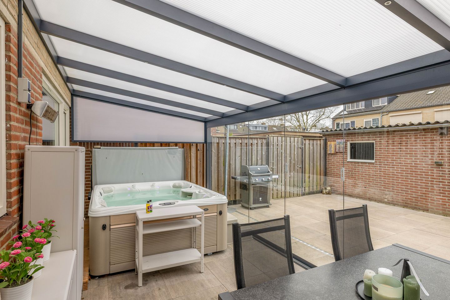 Foto 25 van Van Oost-Frieslandstraat 90