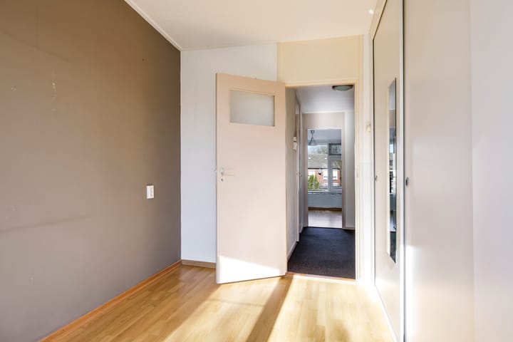 Foto 31 van van Homoetstraat 1