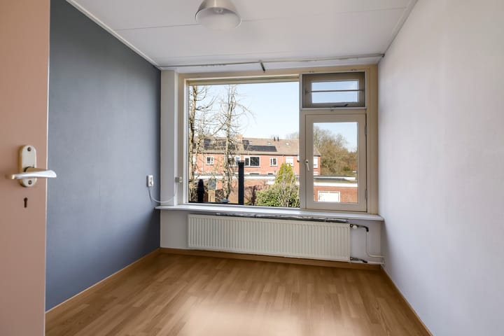 Foto 36 van van Homoetstraat 1