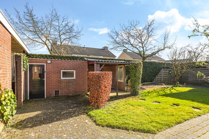 Foto 45 van van Homoetstraat 1