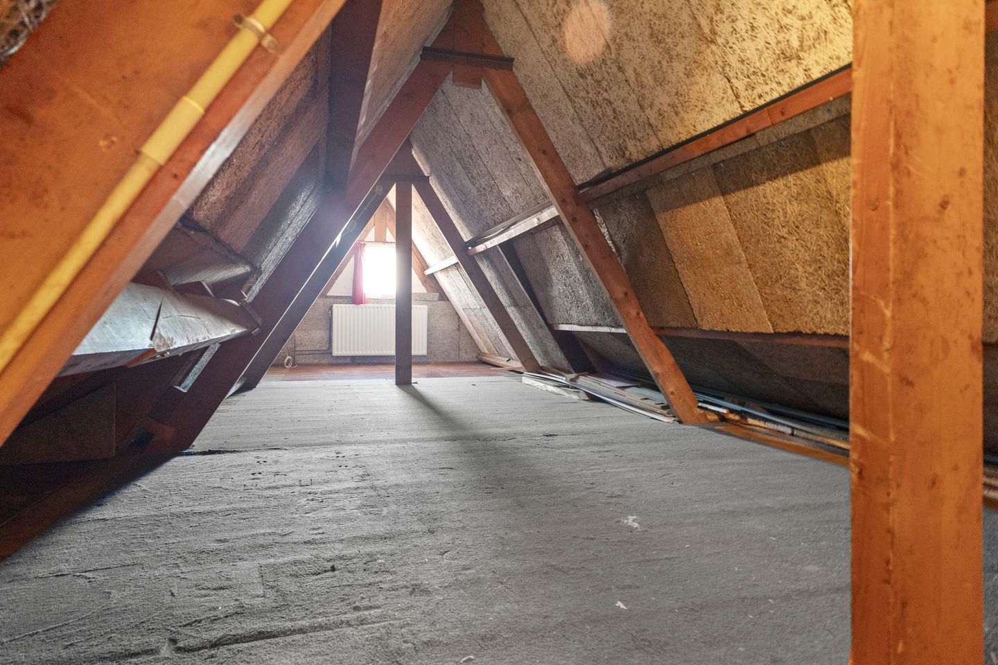 Foto 29 van Ambonstraat 23-A