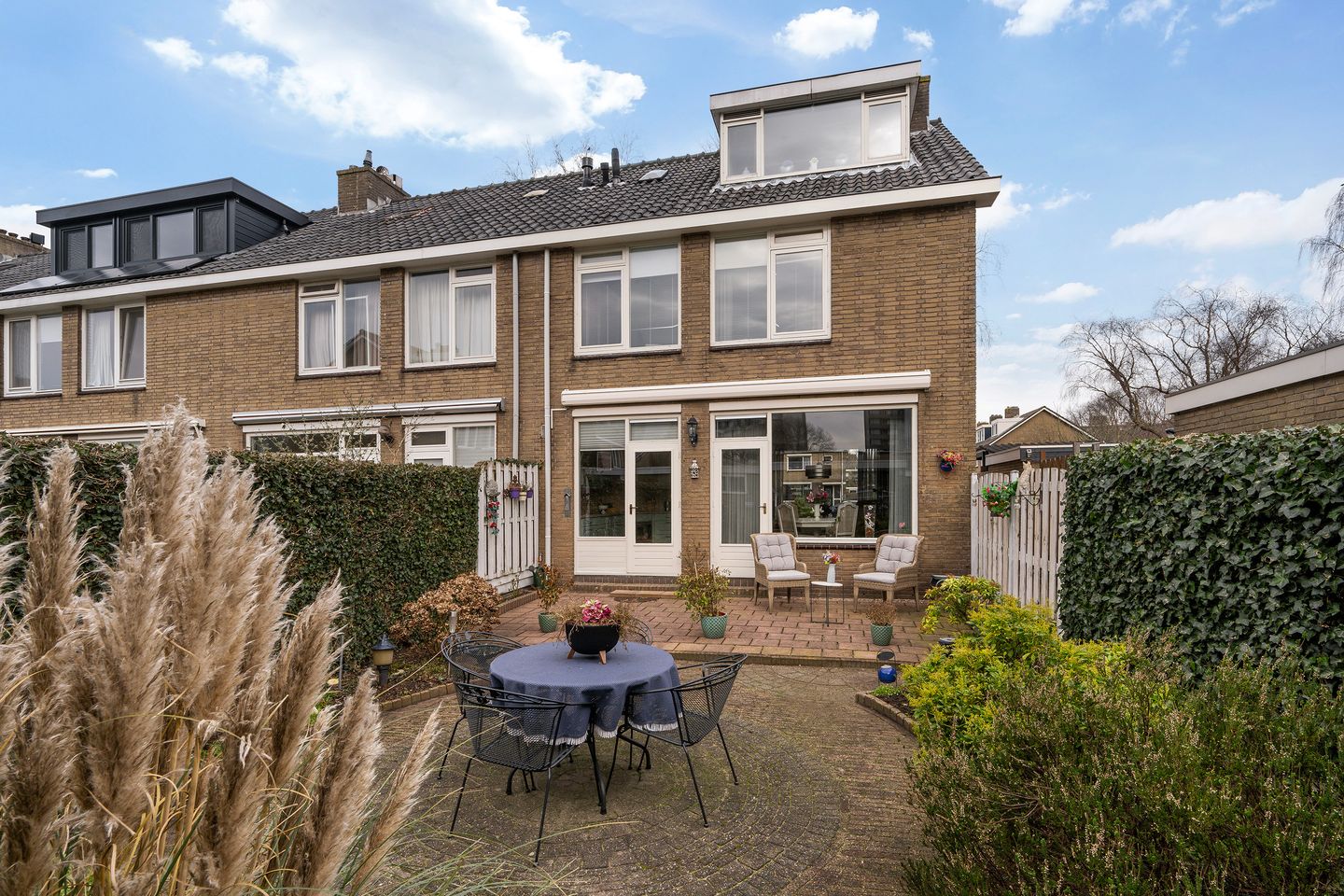 Foto 25 van Willem Frederikstraat 52