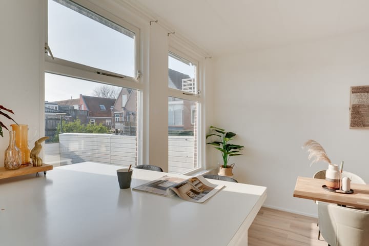 Foto 13 van Spoorstraat 97