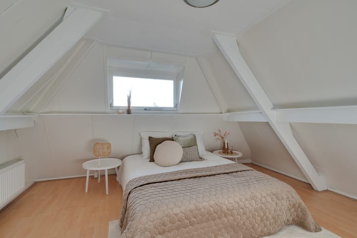 Foto 24 van Spoorstraat 97