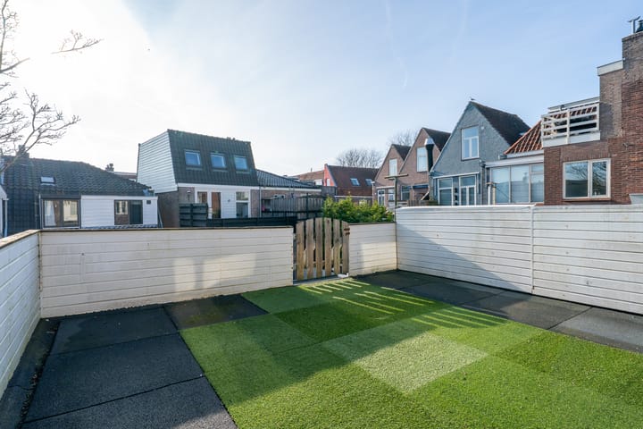 Foto 30 van Spoorstraat 97