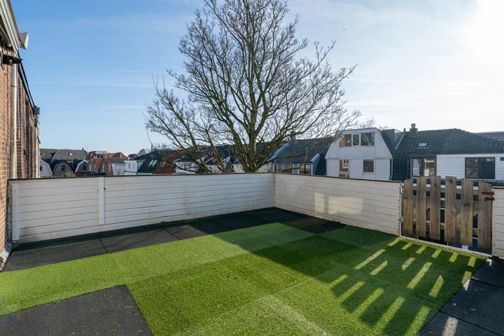 Foto 31 van Spoorstraat 97