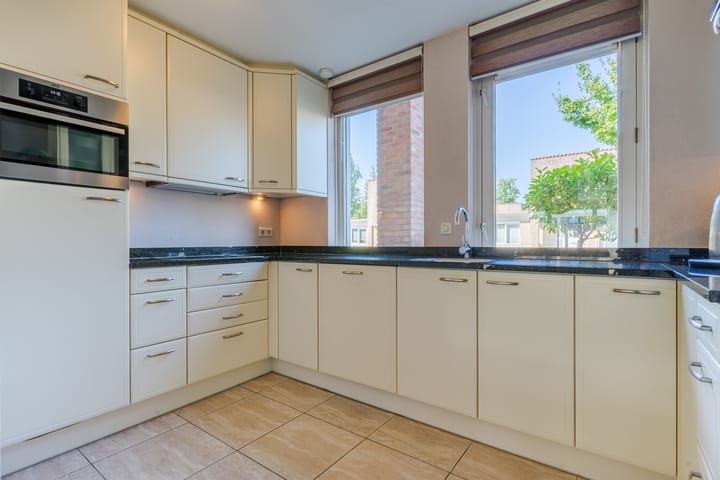 Foto 12 van Otello 57