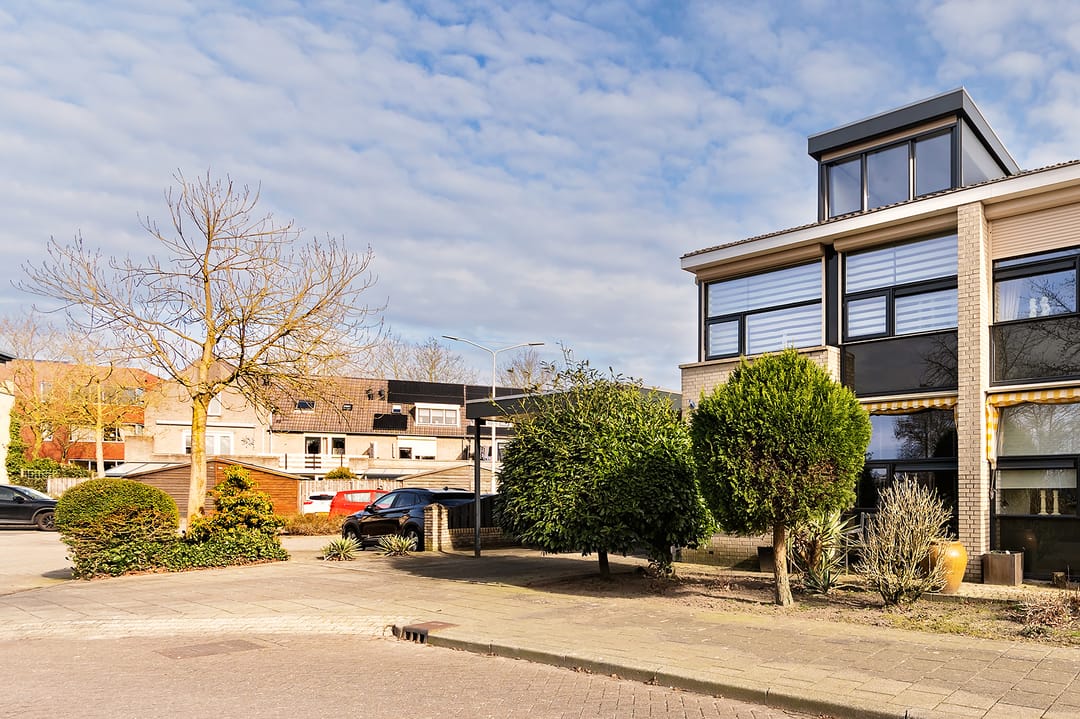 Foto 37 van Basalt 13