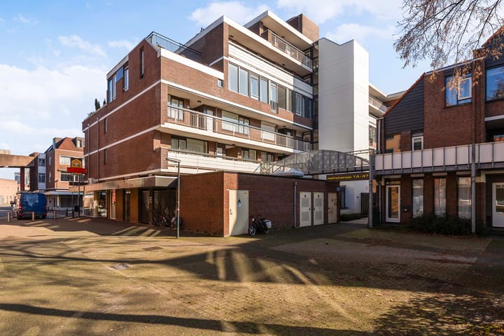 Foto 30 van Helfrichstraat 27