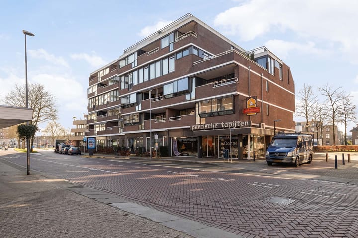 Foto 31 van Helfrichstraat 27